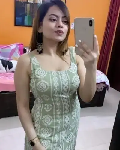 Call Girl in Yelbarga